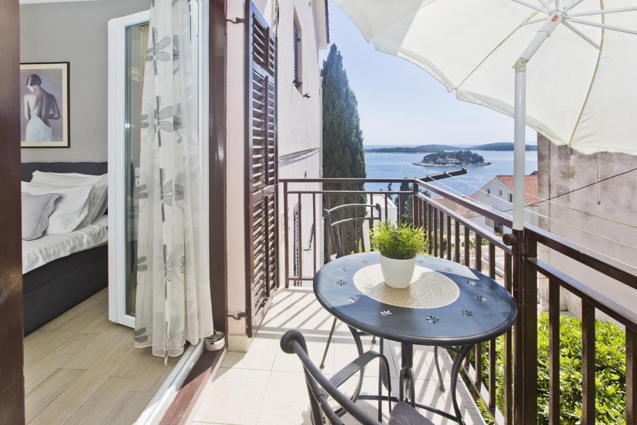 Villa Milton Hvar Hvar Town Exteriör bild